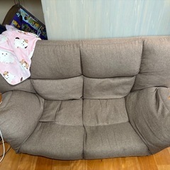 【すべて0円】家具5点セット！セミダブルベッド・ソファ・テーブル・全身鏡【急募】の画像