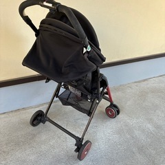 コンビF2ベビーカーの画像
