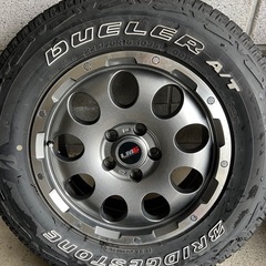 225/70R16 ホワイトレター　溝あり  デリカD5 の画像