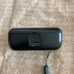 Bluetoothイヤホン wewow TOUCH TWO C3 充電機の画像