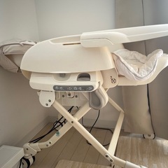 Combi コンビ 電動 ハイローチェア オートスイング CWL フェアレットAT EXの画像