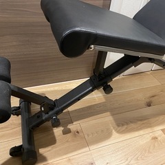 トレーニング　ベンチの画像