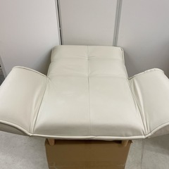 12DG2 ソファ 1人掛け リクライニング ホワイト の画像