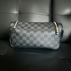 LOUISVUITTON ルイヴィトン トワレポーチ セカンドバッグの画像
