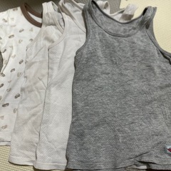 【あげます】夏物 子供服  半袖Tシャツ  ショートパンツ ズボン　下着 タンクトップ 100 110 男の子の画像
