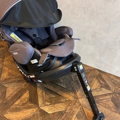 【Apricaチャイルドシート
】の画像