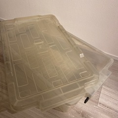 プラ製　衣装ケースの画像