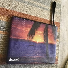 ハワイ直輸入　パッドの付いたバッグ　タブレットを入れるのに最適！の画像