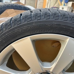 プリウス使用！4本組ホイール付きスタッドレスタイヤの画像