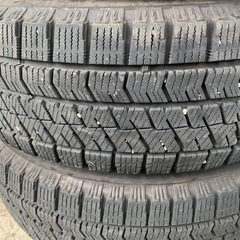 スタッドレス185/65r15 ブリヂストンVRX2の画像