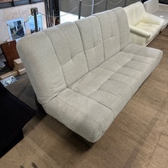 三人掛けソファベッドの画像