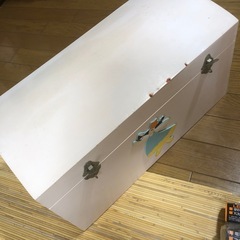 条件付無料　先着順）薄ピンク色の木箱の画像