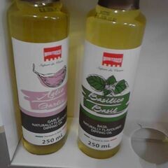 コストコ商品番号　66115　MONTOSCO フレーバーディッピングオイルギフトセット フレーバーオイル 詰め合わせ [916g(229g×3/4本)]　　A17834の画像