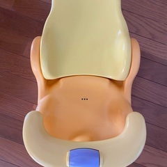 アップリカバスチェアの画像