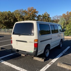 超希少　ハイエースバン１００系　DX　ガソリン　５速　マニュアル　１５年式　　の画像