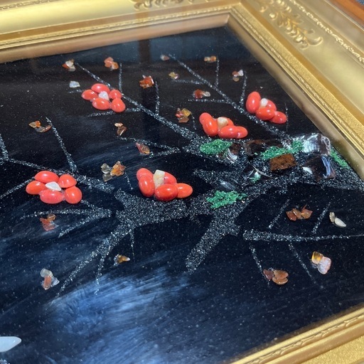 貴石画 額縁入り 花鳥図 貴石アート 天然石 鉱石 珊瑚 オパール 瑪瑙 翡翠