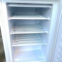 アイリスオーヤマ　スリム冷凍庫85ℓの画像