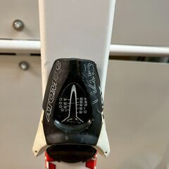 ATOMIC 子供用スキー DRIVE FR 140cm ジュニアスキー キズありの画像