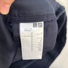 ユニクロ　ネイビーパンツ　レディースの画像