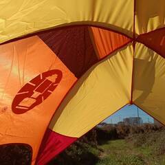 コールマン：日よけテントの画像