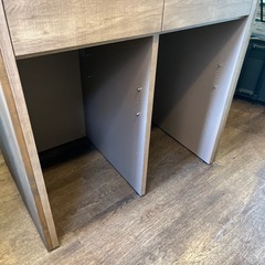 【無料】オーダー家具のカウンター棚／鍵付き引き出しあり／早い者勝ち！ の画像