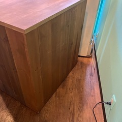 【無料】オーダー家具のカウンター棚／鍵付き引き出しあり／早い者勝ち！ の画像