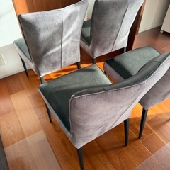 ダイニングチェア4脚セットの画像