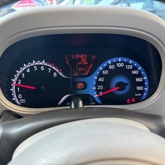 日産　キューブの画像