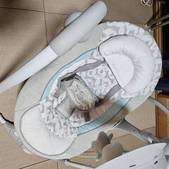 Ingenuity（インジェニュイティ）赤ちゃん バウンサー コンパクト Grey 折りたたみ可能の画像