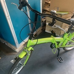 折りたたみ自転車の画像