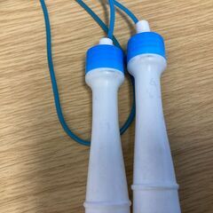 ★縄跳び★各(大人用？子供用？)120円★お一つからでも、お気軽にどうぞ★の画像