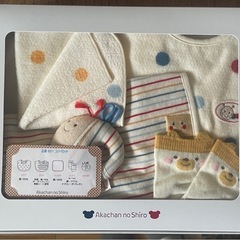 赤ちゃんの城 スタイセットの画像