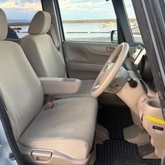 N-BOX [ 車検1年以上/ 4WD/ 8万キロ/ 左側電動スライド]の画像
