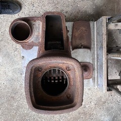 ダルマストーブ(鉄鋳物)薪ストーブの画像