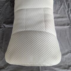 ニトリ 高さ10ヵ所調整できる枕(パイプ)の画像