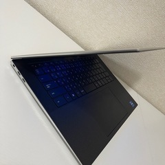 Dell XPS15　9530/ i7 / 32GB / 1TB SSD / 4GB GPUの画像