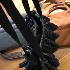 使用回数少なめ　トートバッグ３つの画像