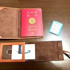パスポートケースとパスケースセットの画像