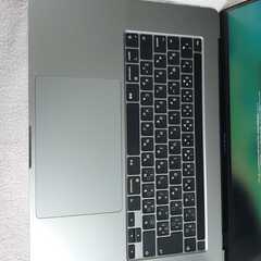 極上/充放電124回　MacBook Pro 16 i9/32GB/SSD 2TBの画像
