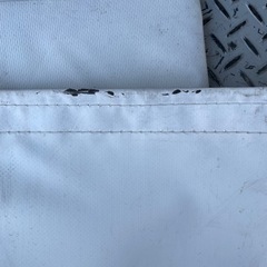 f●■【通常通り 営業中】 養生幕 88cm×44cm  白防炎 ターポリン 看板シート 横幕【１枚1000円/在庫２枚】の画像