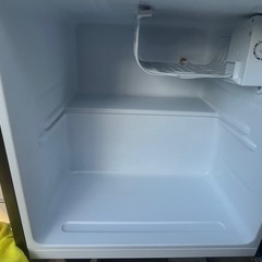 マクス　小型冷蔵庫　JR046ML01GM の画像