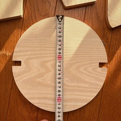 ミニテーブル　飾り棚の画像