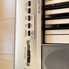 電子ピアノの画像