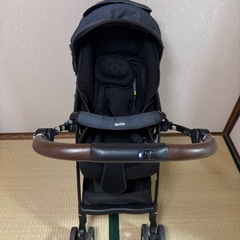 アプリカ　ベビーカーの画像
