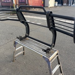 【中古品】トヨタ 185系 ハイラックスサーフ グリルガード バンパーガードの画像