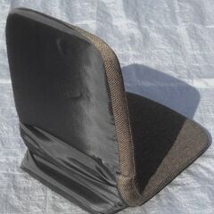 シンプル 座椅子 1脚100円 4脚あり 炬燵のお供の画像