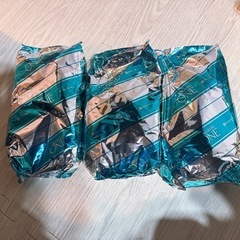 猫エサ　ピュリナワン室内飼い猫用 インドアキャット 1歳以上用サーモン&ツナ味 500g×3袋の画像