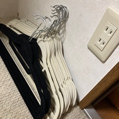 滑らないハンガー 15個セットの画像