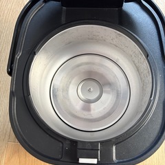 　【キャンセルでました。冷蔵庫、洗濯機、炊飯器、まとめて引取りの方優先】　炊飯器の画像