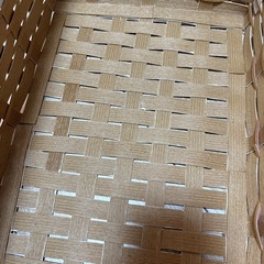 クラフトテープのカゴの画像